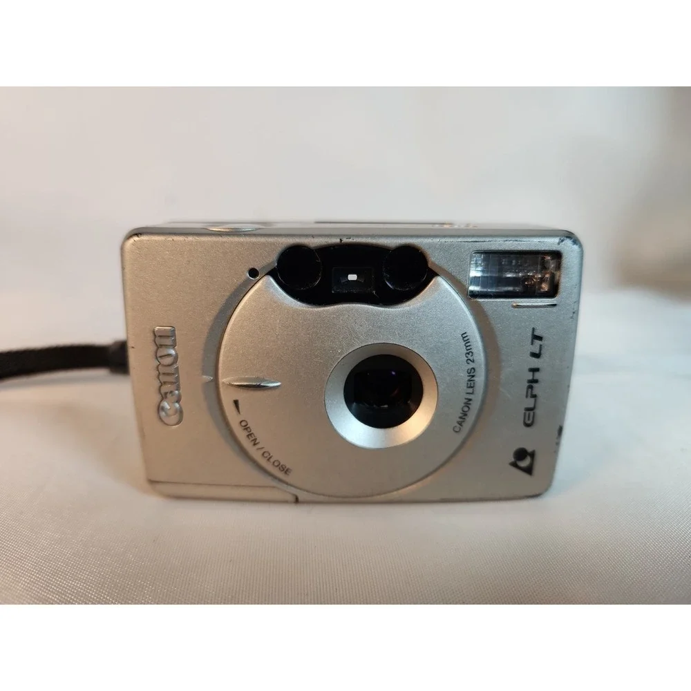 Vintage Canon Elph LT APS Camera Built-in Flash Autofocus Point/Shoot 23mm Lens